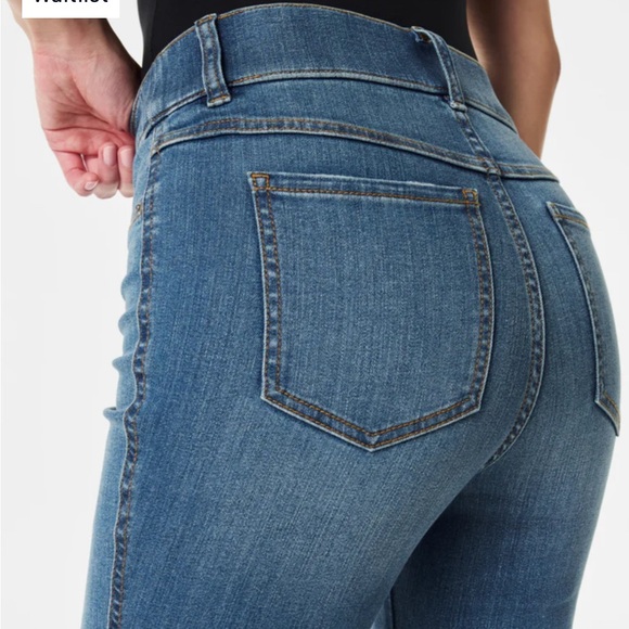 Spanx
Vintage Indigo / Petite / S - Picture 2 of 2